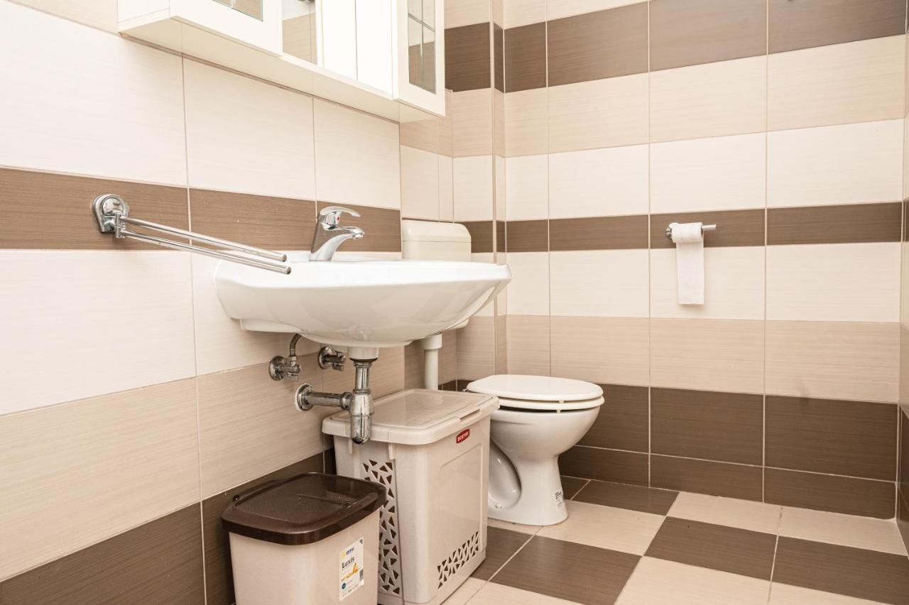 Apartment Marta Rasa Екстер'єр фото